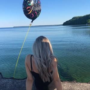 Meet your Posher, Anastasia